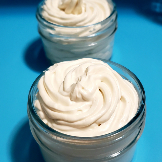 Butter-Kissed Shea Face & Body Moisturizer is formulated with a blend of oils and sea moss, boasting high levels of vitamins and delivering long-term hydration to dry, rough, and cracked skin. Its soft texture and antibacterial elements provide a nourishing experience while reducing skin irritations and blemishes. This moisturizer improves skin texture and provides anti-inflammatory properties to help keep skin smooth and itch-free.